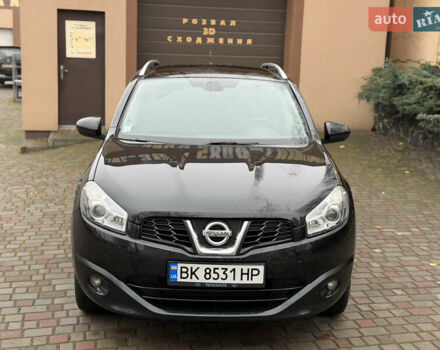 Черный Ниссан Кашкай, объемом двигателя 1.46 л и пробегом 280 тыс. км за 9400 $, фото 20 на Automoto.ua