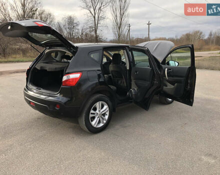 Черный Ниссан Кашкай, объемом двигателя 1.5 л и пробегом 192 тыс. км за 11500 $, фото 61 на Automoto.ua