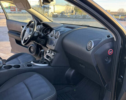 Черный Ниссан Кашкай, объемом двигателя 1.46 л и пробегом 261 тыс. км за 10700 $, фото 43 на Automoto.ua