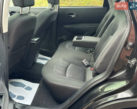 Чорний Ніссан Кашкай, об'ємом двигуна 1.6 л та пробігом 239 тис. км за 9590 $, фото 15 на Automoto.ua