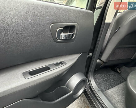 Черный Ниссан Кашкай, объемом двигателя 1.5 л и пробегом 220 тыс. км за 11499 $, фото 36 на Automoto.ua