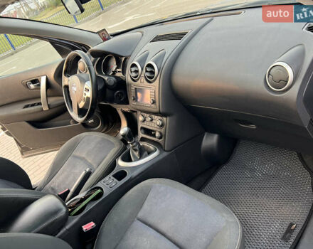 Черный Ниссан Кашкай, объемом двигателя 1.5 л и пробегом 227 тыс. км за 10200 $, фото 2 на Automoto.ua