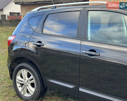 Черный Ниссан Кашкай, объемом двигателя 1.5 л и пробегом 241 тыс. км за 10600 $, фото 9 на Automoto.ua