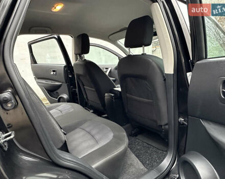 Черный Ниссан Кашкай, объемом двигателя 1.5 л и пробегом 220 тыс. км за 11499 $, фото 48 на Automoto.ua