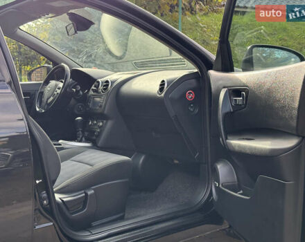 Ниссан Кашкай 2011 в Косове на Automoto.ua Черный Ниссан Кашкай, объемом двигателя 1.5 л и пробегом 236 тыс. км за 10450 $, фото 12 на Automoto.ua