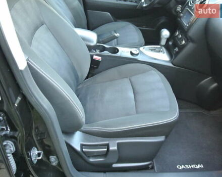 Черный Ниссан Кашкай, объемом двигателя 2 л и пробегом 220 тыс. км за 13500 $, фото 17 на Automoto.ua