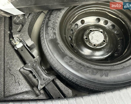 Черный Ниссан Кашкай, объемом двигателя 1.6 л и пробегом 211 тыс. км за 9999 $, фото 47 на Automoto.ua