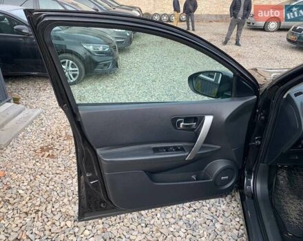 Черный Ниссан Кашкай, объемом двигателя 2 л и пробегом 186 тыс. км за 13399 $, фото 8 на Automoto.ua