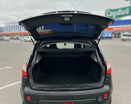 Черный Ниссан Кашкай, объемом двигателя 1.5 л и пробегом 234 тыс. км за 10555 $, фото 44 на Automoto.ua