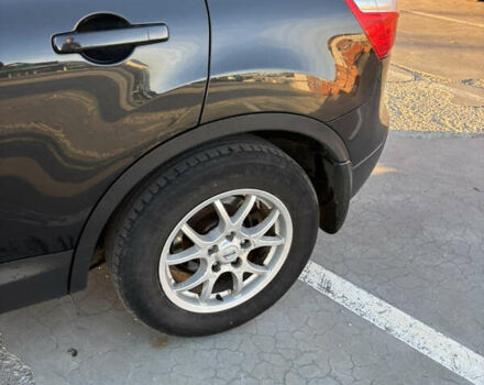 Черный Ниссан Кашкай, объемом двигателя 1.46 л и пробегом 261 тыс. км за 10700 $, фото 53 на Automoto.ua