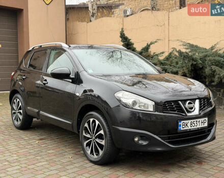 Черный Ниссан Кашкай, объемом двигателя 1.46 л и пробегом 280 тыс. км за 9400 $, фото 16 на Automoto.ua