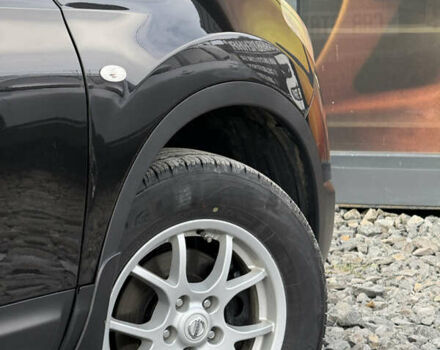 Черный Ниссан Кашкай, объемом двигателя 2 л и пробегом 174 тыс. км за 10999 $, фото 27 на Automoto.ua