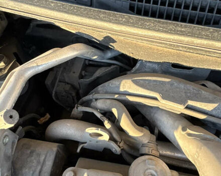 Черный Ниссан Кашкай, объемом двигателя 1.46 л и пробегом 261 тыс. км за 10700 $, фото 8 на Automoto.ua