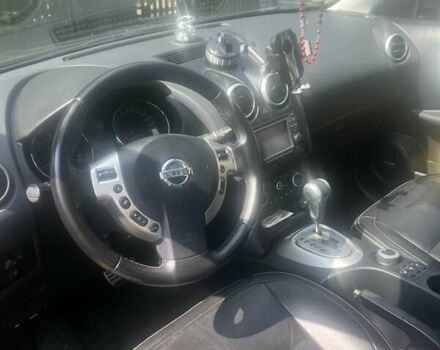 Черный Ниссан Кашкай, объемом двигателя 2 л и пробегом 217 тыс. км за 13500 $, фото 5 на Automoto.ua