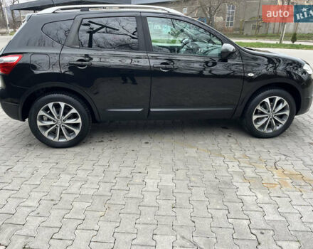 Черный Ниссан Кашкай, объемом двигателя 0 л и пробегом 239 тыс. км за 9650 $, фото 6 на Automoto.ua
