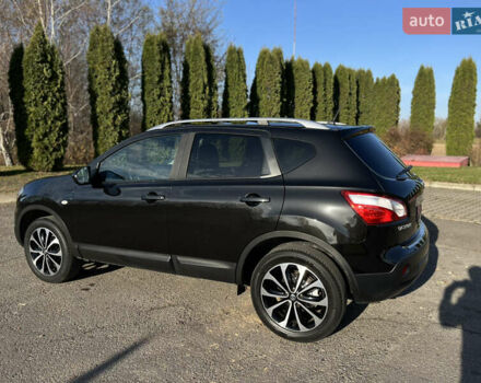 Черный Ниссан Кашкай, объемом двигателя 1.5 л и пробегом 113 тыс. км за 11990 $, фото 2 на Automoto.ua