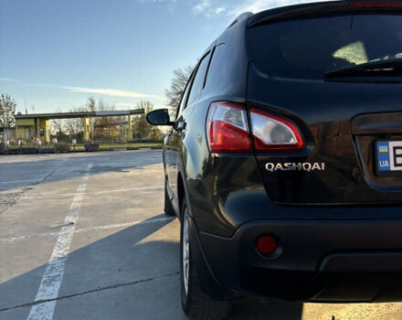 Черный Ниссан Кашкай, объемом двигателя 1.46 л и пробегом 261 тыс. км за 10700 $, фото 23 на Automoto.ua