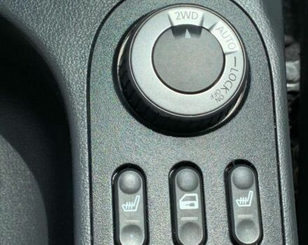 Черный Ниссан Кашкай, объемом двигателя 2 л и пробегом 265 тыс. км за 12500 $, фото 15 на Automoto.ua