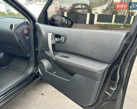 Чорний Ніссан Кашкай, об'ємом двигуна 1.6 л та пробігом 211 тис. км за 10300 $, фото 50 на Automoto.ua