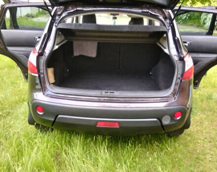 Черный Ниссан Кашкай, объемом двигателя 1.5 л и пробегом 233 тыс. км за 10600 $, фото 4 на Automoto.ua