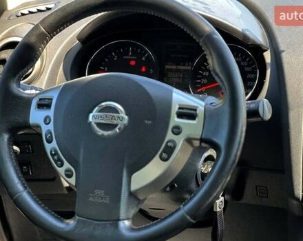 Черный Ниссан Кашкай, объемом двигателя 2 л и пробегом 236 тыс. км за 9600 $, фото 14 на Automoto.ua