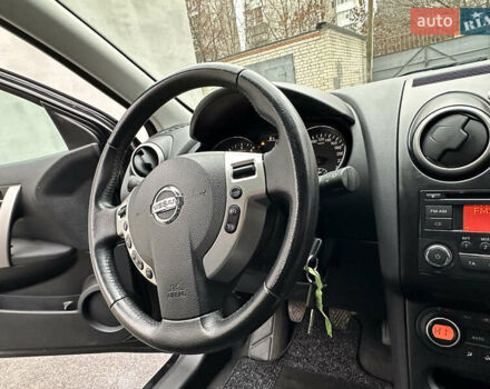 Черный Ниссан Кашкай, объемом двигателя 1.5 л и пробегом 220 тыс. км за 11499 $, фото 51 на Automoto.ua