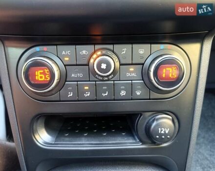 Чорний Ніссан Кашкай, об'ємом двигуна 1.6 л та пробігом 245 тис. км за 11200 $, фото 34 на Automoto.ua