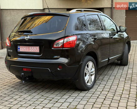 Черный Ниссан Кашкай, объемом двигателя 1.5 л и пробегом 239 тыс. км за 10100 $, фото 7 на Automoto.ua