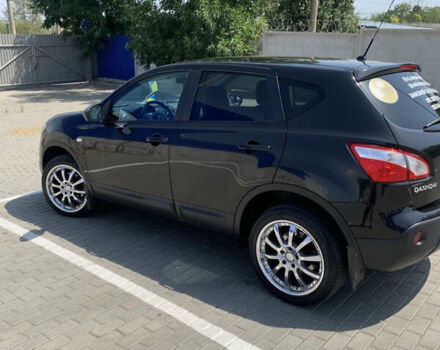 Чорний Ніссан Кашкай, об'ємом двигуна 2 л та пробігом 235 тис. км за 12000 $, фото 6 на Automoto.ua