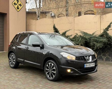 Черный Ниссан Кашкай, объемом двигателя 1.46 л и пробегом 280 тыс. км за 9400 $, фото 8 на Automoto.ua