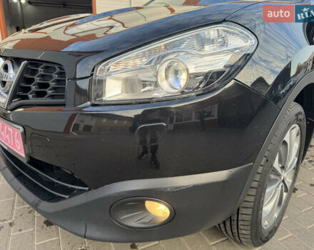 Черный Ниссан Кашкай, объемом двигателя 1.6 л и пробегом 216 тыс. км за 10999 $, фото 10 на Automoto.ua