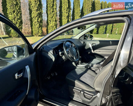 Черный Ниссан Кашкай, объемом двигателя 1.5 л и пробегом 113 тыс. км за 11990 $, фото 11 на Automoto.ua