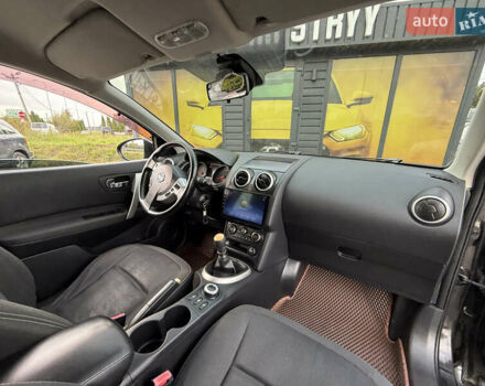 Черный Ниссан Кашкай, объемом двигателя 2 л и пробегом 174 тыс. км за 10999 $, фото 30 на Automoto.ua