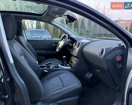 Черный Ниссан Кашкай, объемом двигателя 2 л и пробегом 240 тыс. км за 9999 $, фото 11 на Automoto.ua