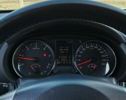 Чорний Ніссан Кашкай, об'ємом двигуна 2 л та пробігом 212 тис. км за 13300 $, фото 5 на Automoto.ua