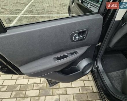 Черный Ниссан Кашкай, объемом двигателя 2 л и пробегом 108 тыс. км за 13600 $, фото 29 на Automoto.ua