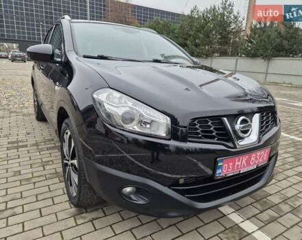 Черный Ниссан Кашкай, объемом двигателя 2 л и пробегом 108 тыс. км за 13600 $, фото 2 на Automoto.ua