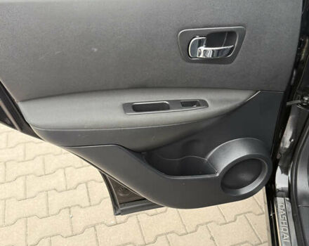 Чорний Ніссан Кашкай, об'ємом двигуна 1.6 л та пробігом 178 тис. км за 12200 $, фото 50 на Automoto.ua