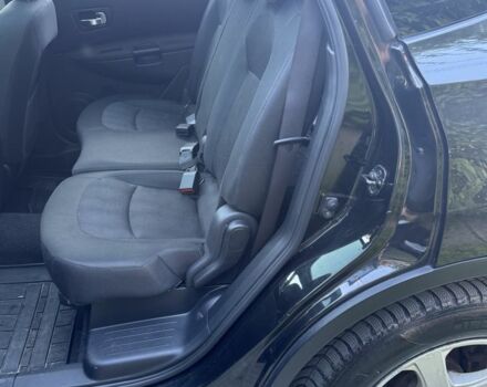 Черный Ниссан Кашкай, объемом двигателя 1.6 л и пробегом 295 тыс. км за 12200 $, фото 8 на Automoto.ua