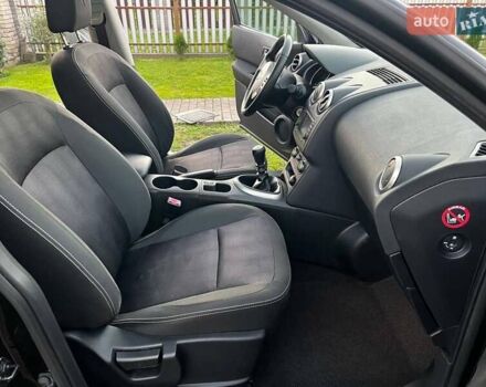 Чорний Ніссан Кашкай, об'ємом двигуна 1.6 л та пробігом 235 тис. км за 10750 $, фото 14 на Automoto.ua