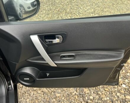 Черный Ниссан Кашкай, объемом двигателя 2 л и пробегом 204 тыс. км за 10999 $, фото 8 на Automoto.ua