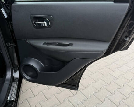 Чорний Ніссан Кашкай, об'ємом двигуна 1.6 л та пробігом 178 тис. км за 12200 $, фото 61 на Automoto.ua