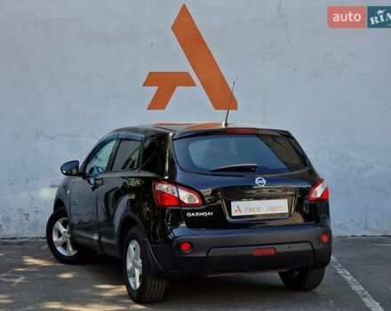 Чорний Ніссан Кашкай, об'ємом двигуна 1.6 л та пробігом 158 тис. км за 9990 $, фото 24 на Automoto.ua