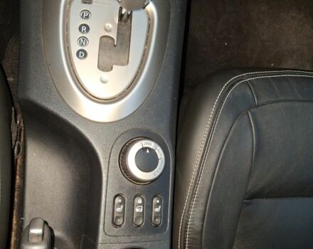 Черный Ниссан Кашкай, объемом двигателя 2 л и пробегом 222 тыс. км за 13999 $, фото 4 на Automoto.ua