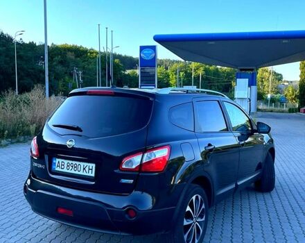 Черный Ниссан Кашкай, объемом двигателя 1.6 л и пробегом 285 тыс. км за 11600 $, фото 4 на Automoto.ua