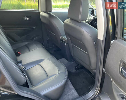 Черный Ниссан Кашкай, объемом двигателя 1.6 л и пробегом 231 тыс. км за 11700 $, фото 35 на Automoto.ua