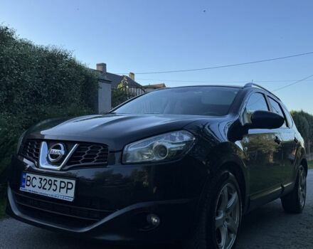 Черный Ниссан Кашкай, объемом двигателя 1.6 л и пробегом 295 тыс. км за 12200 $, фото 2 на Automoto.ua