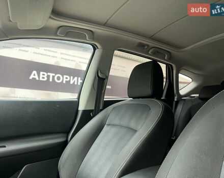 Черный Ниссан Кашкай, объемом двигателя 1.6 л и пробегом 219 тыс. км за 11350 $, фото 18 на Automoto.ua