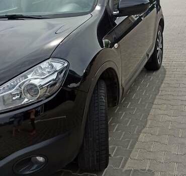 Чорний Ніссан Кашкай, об'ємом двигуна 1.5 л та пробігом 208 тис. км за 10500 $, фото 6 на Automoto.ua