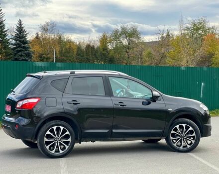 Черный Ниссан Кашкай, объемом двигателя 1.5 л и пробегом 213 тыс. км за 10900 $, фото 5 на Automoto.ua